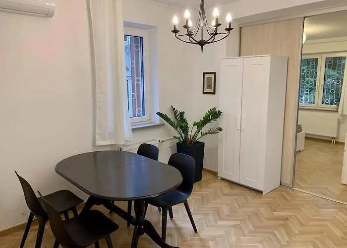 Mokotow Wernyhory Apartman *